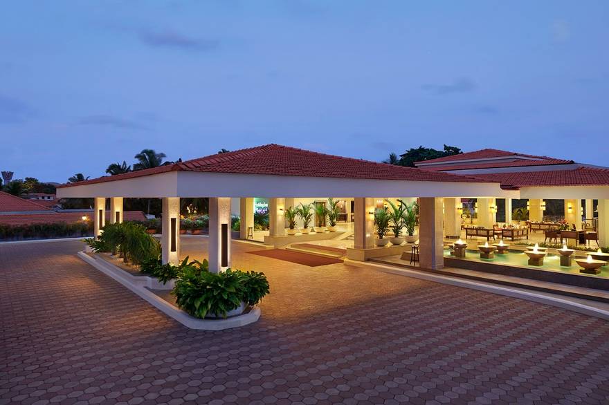 Holiday Inn Goa Candolim